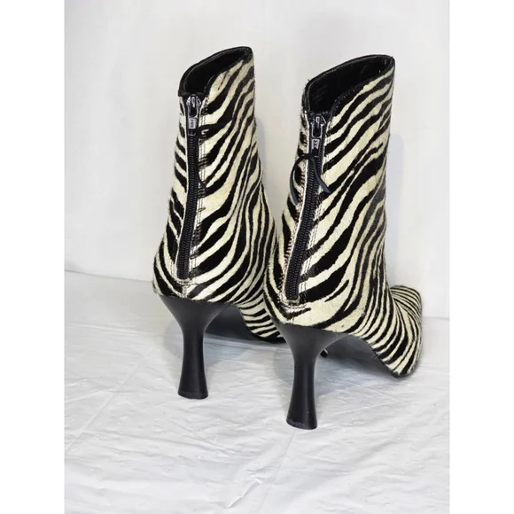 VALERIE STEVENS Black White Zebra Print Ankle boots Women's Size 10 - Picture 7 of 8